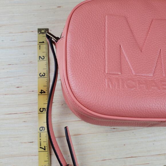 MICHAEL KORS | Jet Set | Sherbet | Medium Embossed Leather | Crossbody Bag - Picture 9 of 10